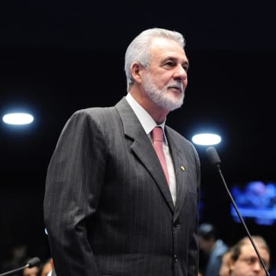 Carlos Melles