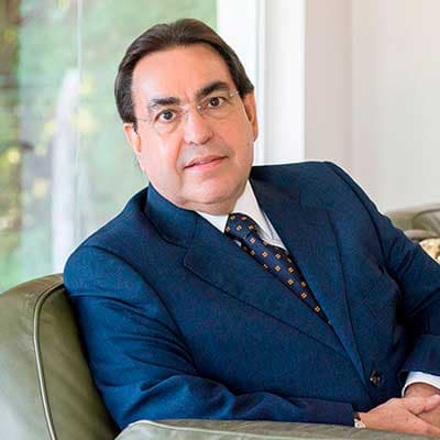 Professor Marins